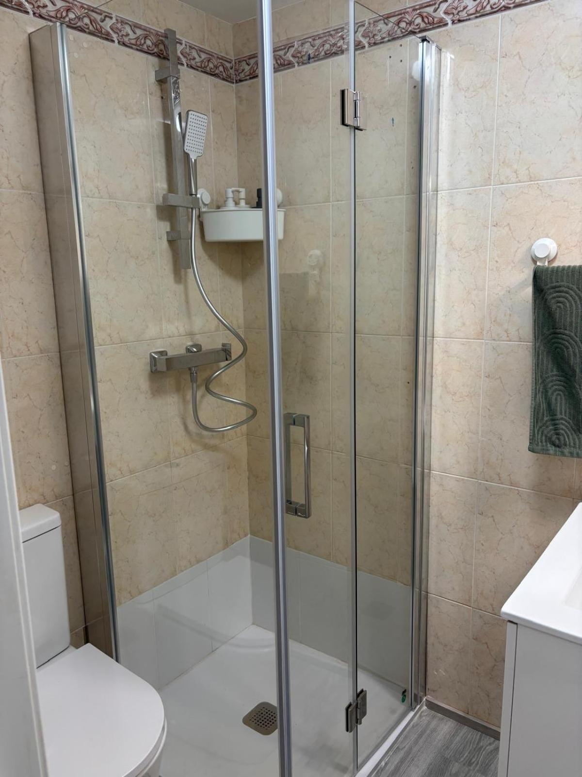 Moderno Piso De 3 Dormitorios En La Playa De Rincon De La Victoria Malaga 외부 사진